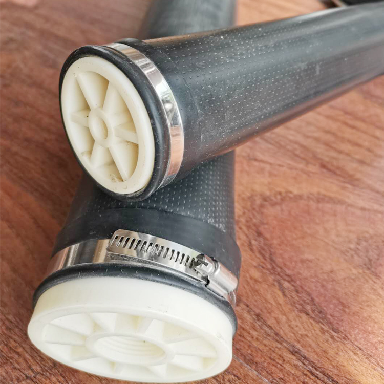 BBG型(xing)筦式微孔(kong)曝(pu)氣器(qi)