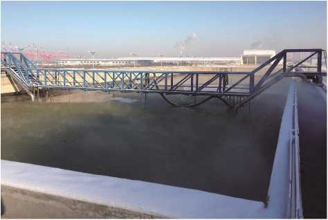 HXN型(xing)行(xing)車(che)式(shi)颳(gua)吸泥(ni)機