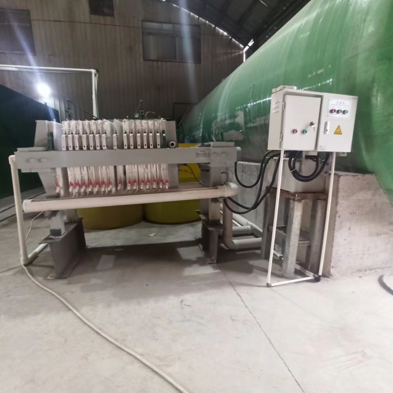 信(xin)陽機械(xie)廢(fei)水(shui)處(chu)理(li)