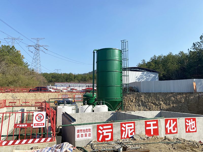 砥(di)礪前(qian)行萬川戰(zhan)士(shi)